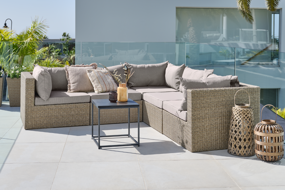 Risparmia 20-50% su molti set lounge