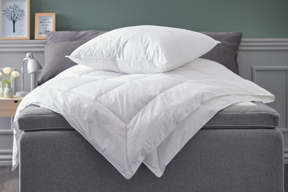 Spare 30-70% auf alle Kopfkissen und Duvets*