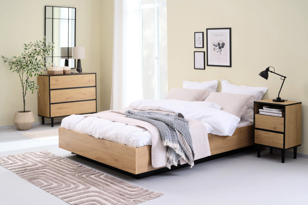 20-50% sur de nombreux meubles de chambre à coucher