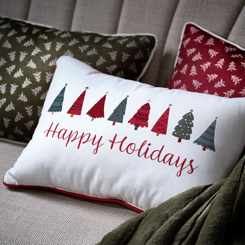 Cuscini natalizi festivi con motivi albero di Natale