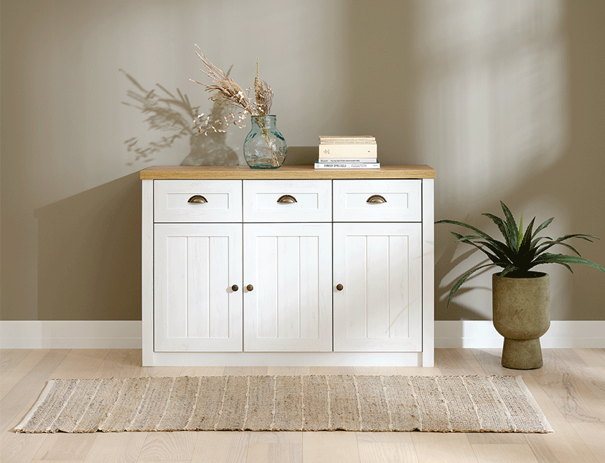 Sideboard mit 3 Schubladen und 3 Türen in Weiss