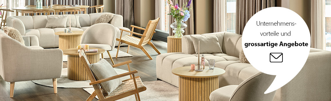 Lobby/Loungebereich mit ALLESE-Sofa, THORUP-Sessel und VADEHAVET-Sessel