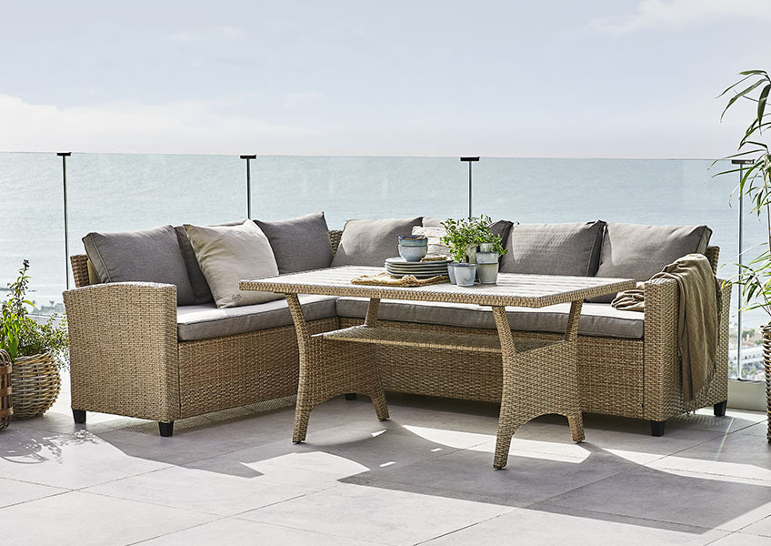 Beiges Lounge-Set mit Ecksofa aus Rattan