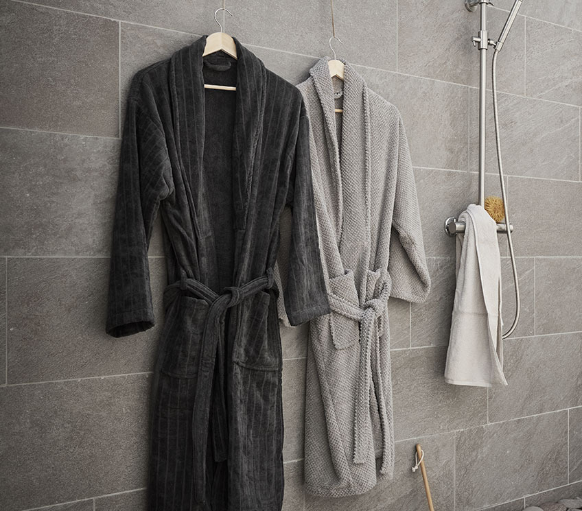 TOLLARP and BULLMARK bathrobes Bathrobes in a bathroom